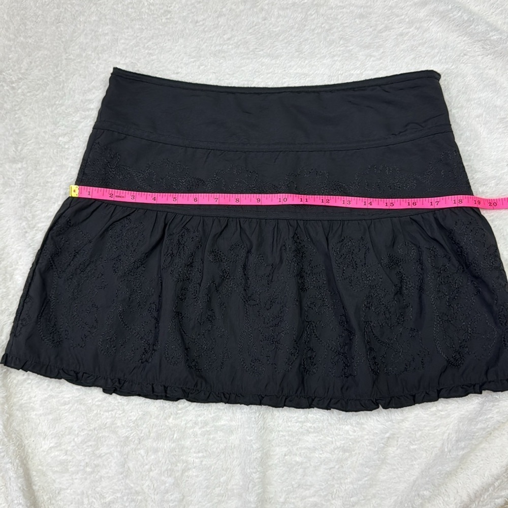 Le Chateau Black Bubble Mini Skirt Ruched Casual - Picture 7 of 8